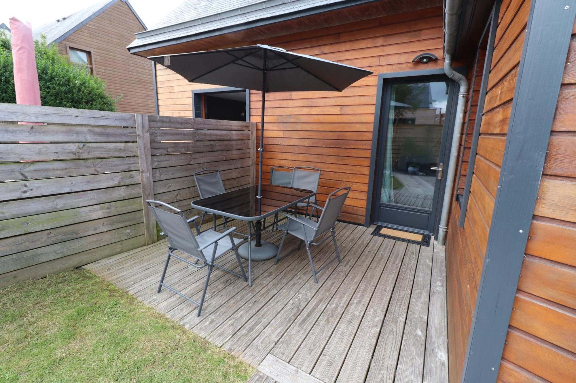 Maison Avec Terrasses A 300M De La Mer Juno Beach Bernières-sur-Mer Exteriör bild