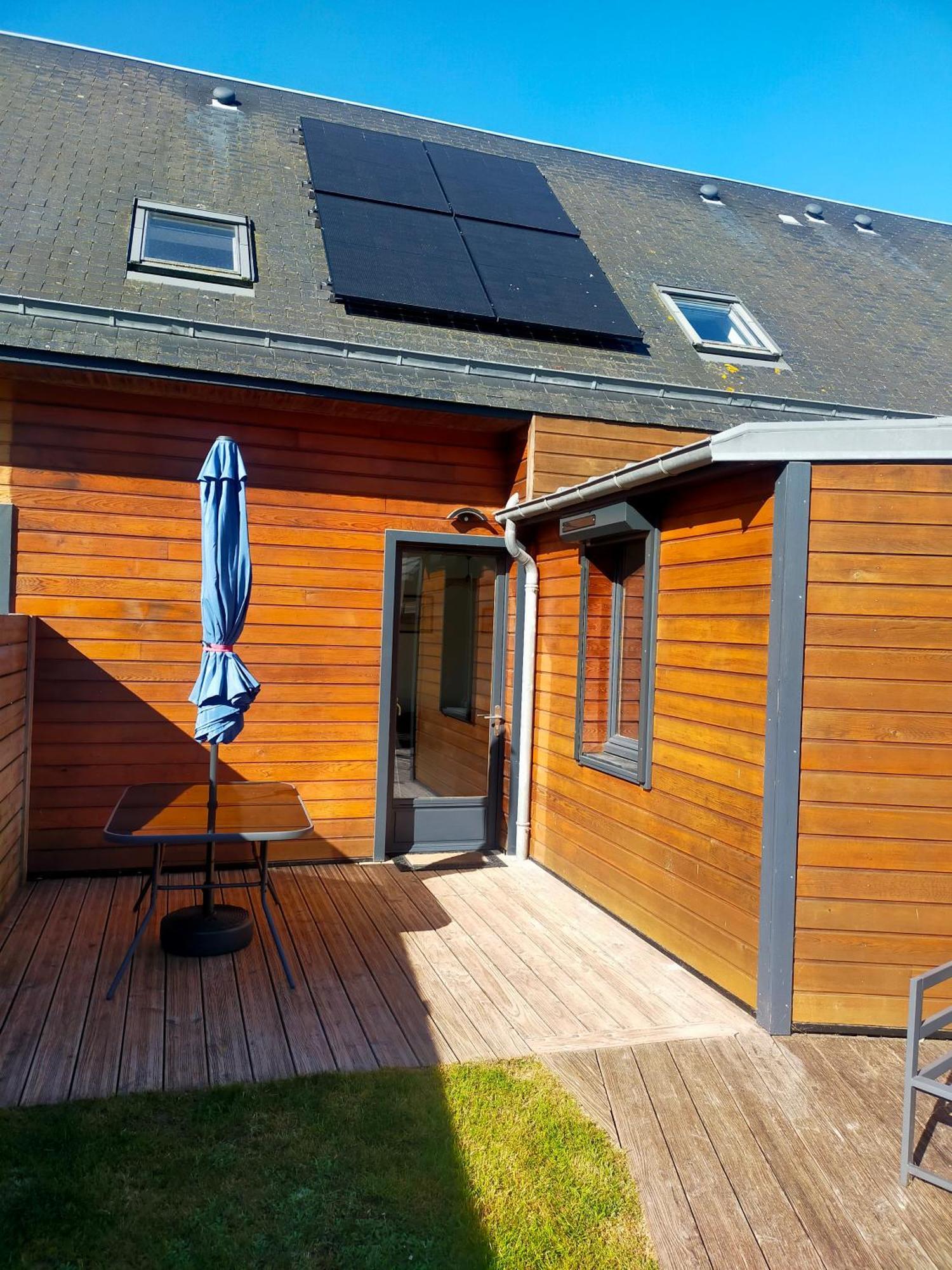 Maison Avec Terrasses A 300M De La Mer Juno Beach Bernières-sur-Mer Exteriör bild
